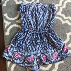 Strapless romper
